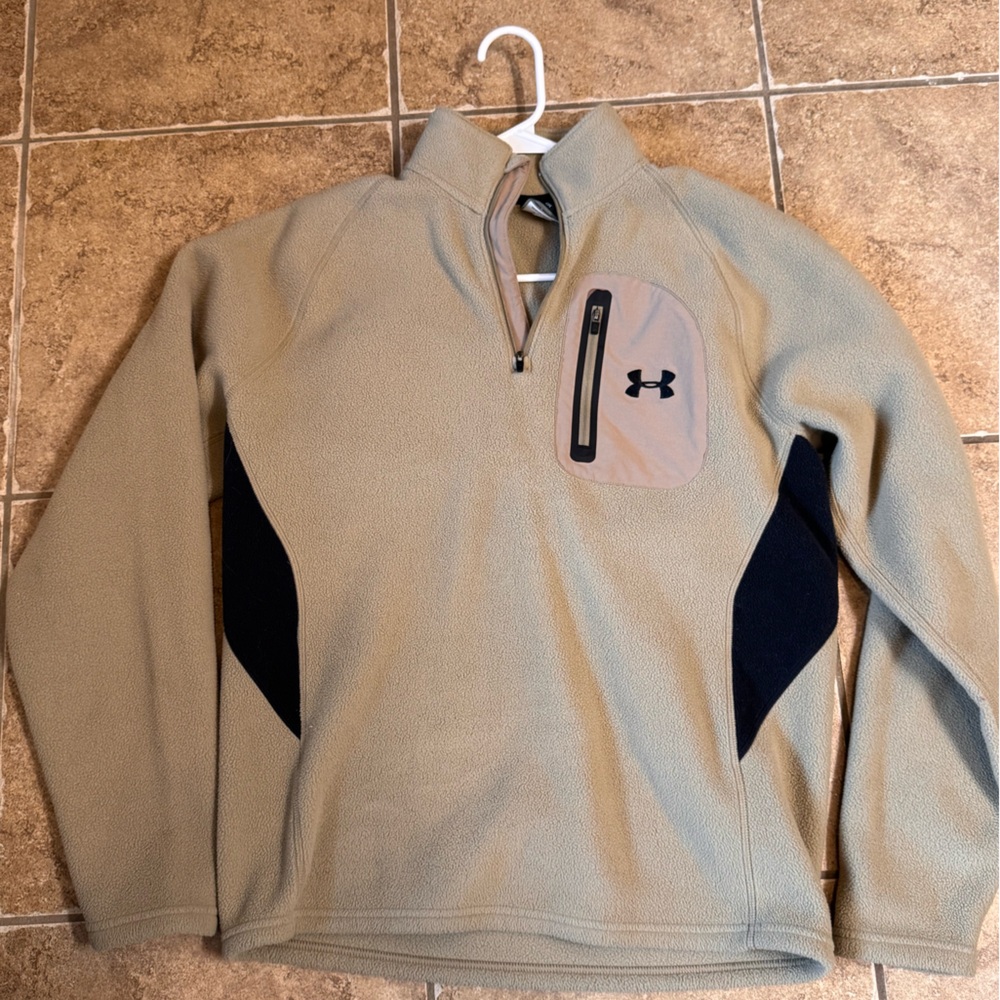 Under Armour Beige Fleece Pullover